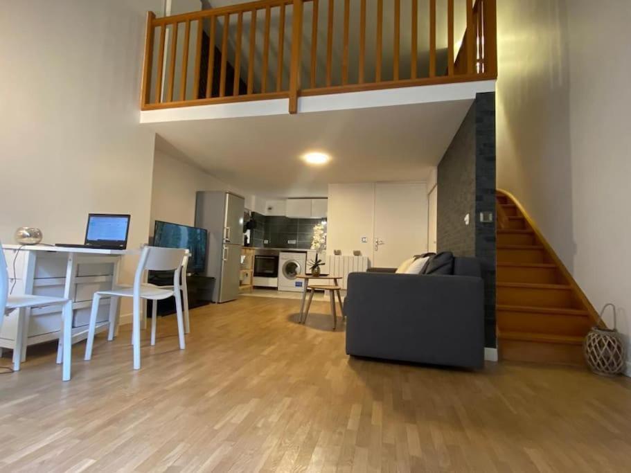 Magnifique Duplex 45 M2 Aux Portes De Paris Metro Barbara A 30Mn Expo Porte De Versailles มงต์รูช ภายนอก รูปภาพ