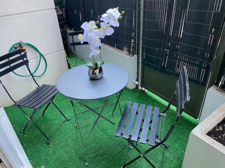 Magnifique Duplex 45 M2 Aux Portes De Paris Metro Barbara A 30Mn Expo Porte De Versailles มงต์รูช ภายนอก รูปภาพ