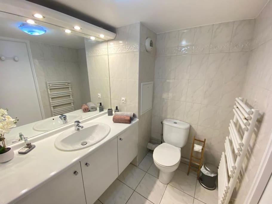 Magnifique Duplex 45 M2 Aux Portes De Paris Metro Barbara A 30Mn Expo Porte De Versailles มงต์รูช ภายนอก รูปภาพ